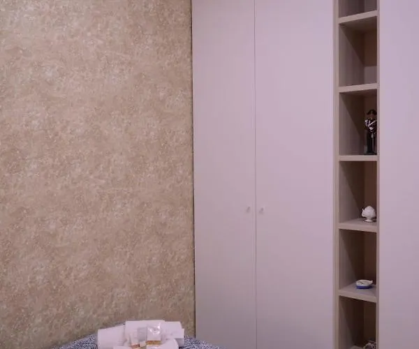 Il Giglio Bianco Гостевой дом Adelfia