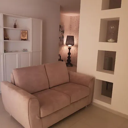 Гостевой дом Il Giglio Bianco Adelfia