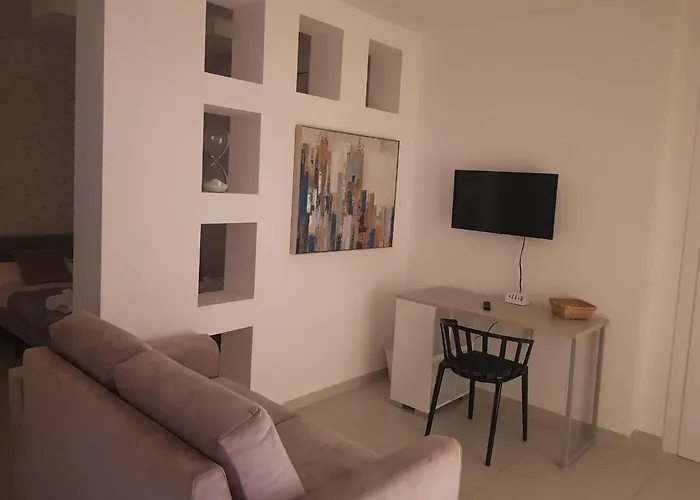 Konukevi Il Giglio Bianco 4*